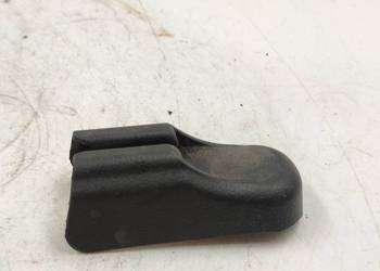 Nissan Primera Osłona szyny fotela tylnego 87558 i przedniego