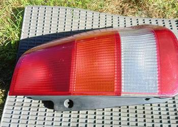 Mitsubishi space star 1,3 2000  tylnia lampa prawa oryginalna