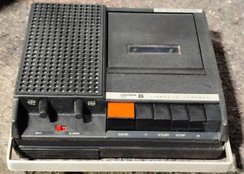 przenośny magnetofon Unitra B-303