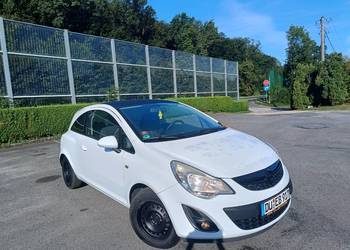 Opel Corsa edycja White  100 KM