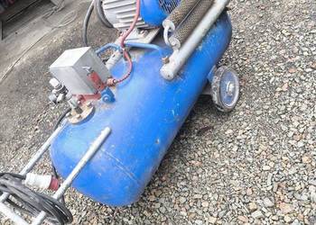 Kompresor 180l dwu tłokowy