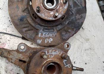 SUBARU LEGACY IV 2,0b piasta TYŁ  zwrotnica  lewa
