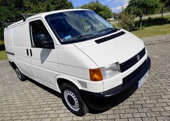 Volkswagren Transporter T4 1.9 TD 2001 Rok Zadbany
