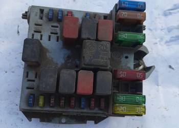 Fiat Stilo skrzynka bezpieczników 46846105