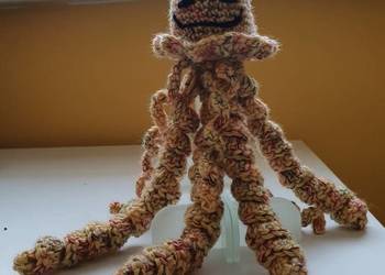 Ośmiorniczka przytulanka