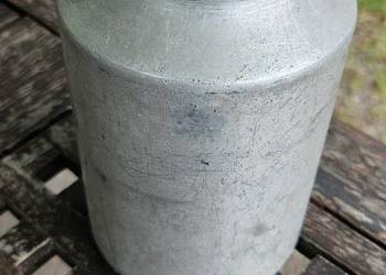Oryginał.Piękna, aluminiowa kanka z pokrywką z PRL-u