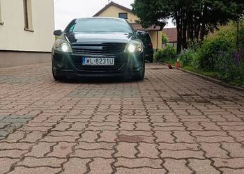 Opel Astra GTC 1.8