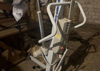 Podnośnik/pionizator medyczny