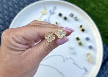 Kolczyki na sty l  van Cleef & arpels koniczyny wkręty cyrkonie