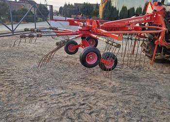 Zgrabiarka Lely Hibiscus 351