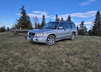 Subaru forester 2.0 t gaz