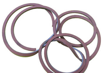 J905449 Uszczelka pokrywy zaworu CNH (analogowa)