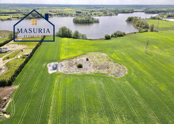Działka pod zabudowę domów jednorodzinnych.
