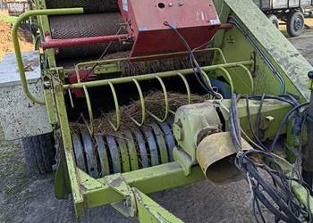 Prasa rolującą Claas Rolant44