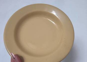 Komplet 10 solidnych talerzy głębokich (kolor piaskowy)