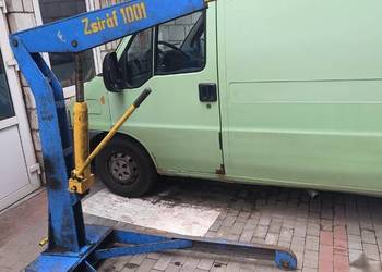 Żuraw warsztatowy hydrauliczny 2T