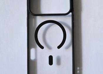 Etui/case przezroczyste z czarnymi wstawkami i MagSafe na iPhone 17 pro max