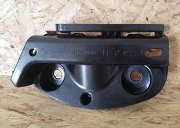 BMW E90 MOCOWANIE LAMPY ZDERZAK PRAWY TYŁ 7118194