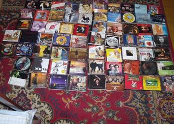 Sprzedam 67 płyt cd. prawie wszystkie muzyczne, tanio.