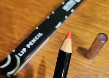 Ultrakonturówka do ust Avon - Wild Poppy