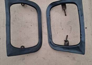 Zewnętrzne gumowe ramki reflektorów przednich Fiat 126p Maluch