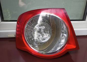 VW Jetta V A5 lampa tył tylna lewa narożna w błotnik