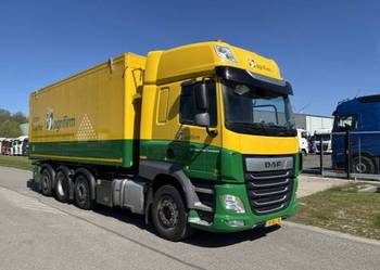Z wydmuchem wywrotka do ziarna sruty paszy  Daf Cf