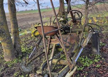 Ładowacz czeski nujn