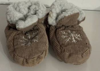 Miękkie zimowe buciki niemowlęce