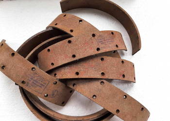 oryginalne  okładziny szczęk hamulcowych szczęki  pamiątki PRL