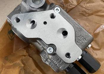 Zawór 47945917 pierwszeństwa CVT Puma T7. Maxxum Case ORG CN