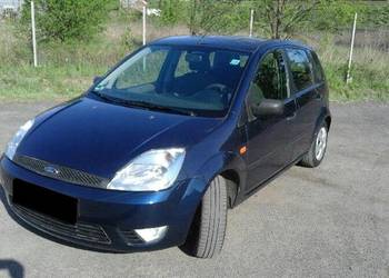 Sprzedam samochód na części ford fiesta mk5