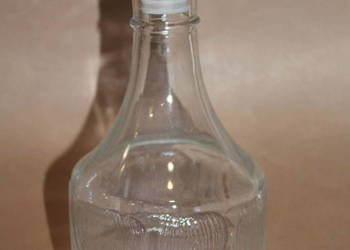 Szklana karafka nr 594 FiaF