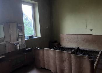 Kawalerka na 1. Piętrze do remontu