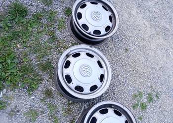 Felgi orginal VW golf 2 13 et38