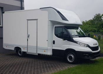 Iveco Daily KONTENER NISKOPODŁOGOWY 4,43x2,23x2,42 SKLEP BAR FOODTRUCK KAM…