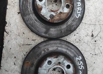 TOYOTA YARIS I tarcza hamulcowa przód 255mm