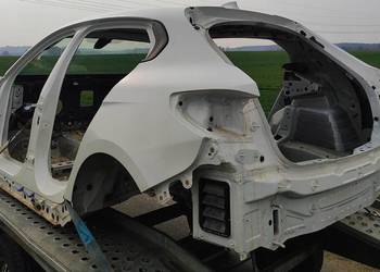 BMW F40 KAROSERIA TYŁ DACH BLOTNIKI PRÓG ĆWIARTKA KOMPLETNA A300 ALPINWEISS