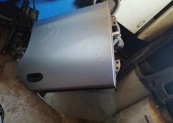 Mazda 323F BA 1998r drzwi kompletne lewy tył