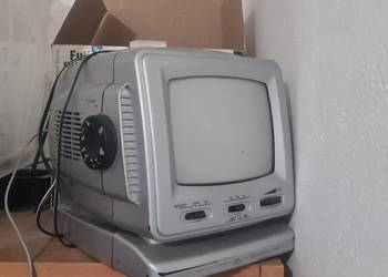 Vintage tv telewizor retro B&W 1404 shark czarnobiały samochodowy 12v