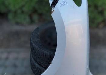 HYUNDAI SANTA FE II 06- BŁOTNIK PRZÓD LEWY PRZEDNI KOD LAKIERU nie znany