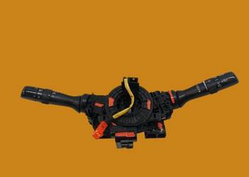 PRZEŁĄCZNIK ZESPOLONY 17F610 Toyota Auris I (2006-2012)