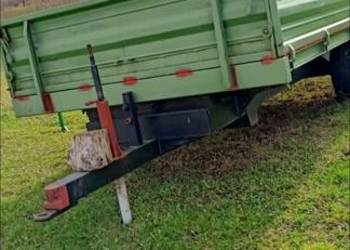 Przyczepa jednoosiowa wywrotka