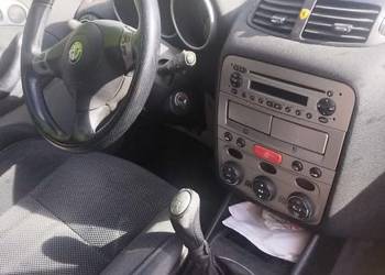 Alfa Romeo 147, 2.0 benzyna, 2002 r., + koła/felgi aluminowe
