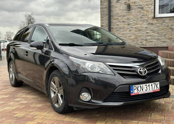 Toyota Avensis III (2009-)