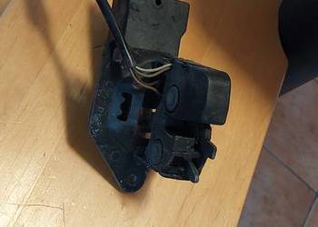 Zamek klapy bagażnika Alfa Romeo 147