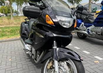 Honda NTV 650 Deauville