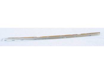 Element listwy dekoracyjnej tylnych lewych drzwi VW Golf VII 5G4853323