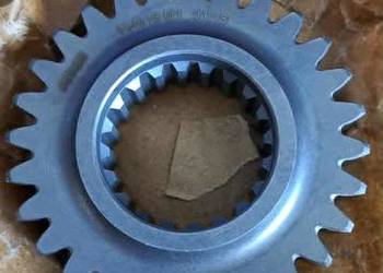 KOŁO ZĘBATE TRZECIEGI BIEGU MASSEY FERGUSON 3/4CYL Z-28 964916M1
