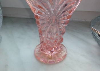 Wazonik Ząbkowice różowy na konwalie